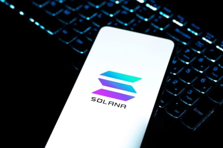 Virtual Smartphone App Aphone on Solana Revives Old Devices in Emerging Markets –  Money Wiper Crypto News Blog